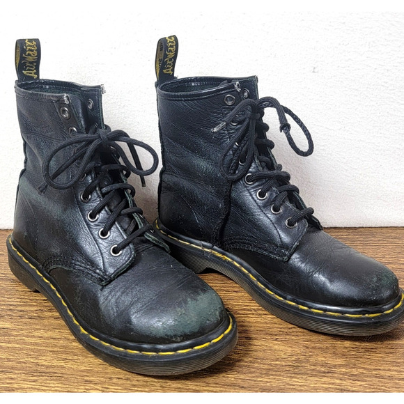 Dr Martens Womens 6 Black 8 Eye Leather Combat Boots Grunge Punk Rock Destroyed - Picture 3 of 16